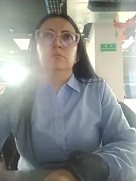 Romina693 online show from October 16, 2025, 6:14 am