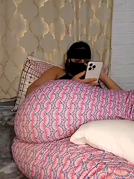 Samaarsexy23 online show from November 26, 2025, 12:22 am