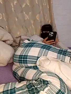 Samaarsexy23 online show from December 15, 2025, 1:04 pm