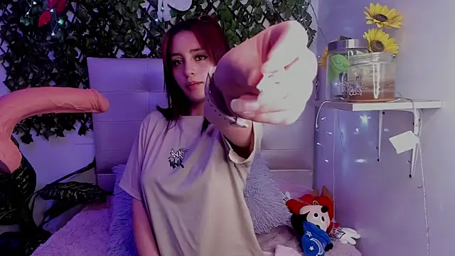 Snapshot of Anna_Blade_ chatting on December 13, 2025, 8:04 pm Anna Blade online show from December 13, 2025, 8:04 pm