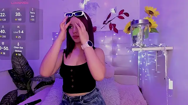 Snapshot of Anna_Blade_ chatting on December 22, 2025, 4:04 pm Anna Blade online show from December 22, 2025, 4:04 pm