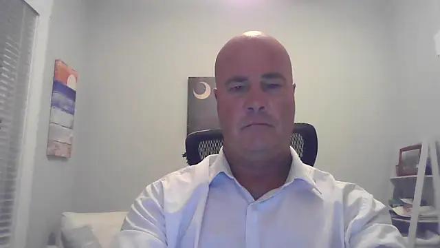 Snapshot of cyclone1212 chatting on June 2, 2026, 9:33 am cyclone1212 online show from June 2, 2026, 9:33 am