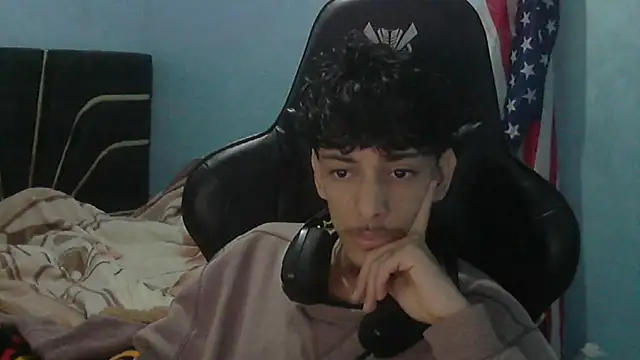 Dark DesireX online show from December 20, 2025, 2:57 pm