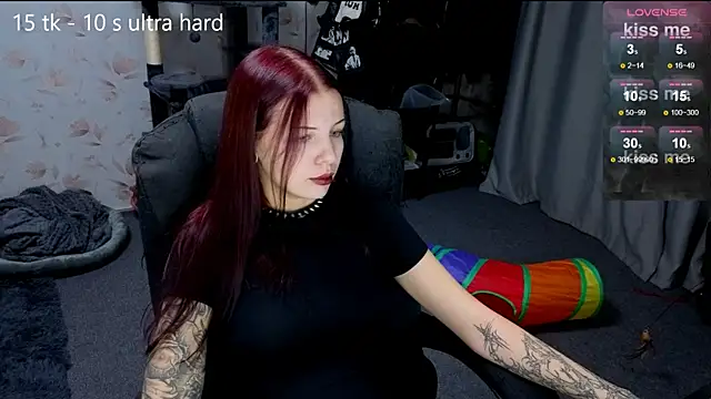 lera smith online show from October 19, 2025, 7:03 pm