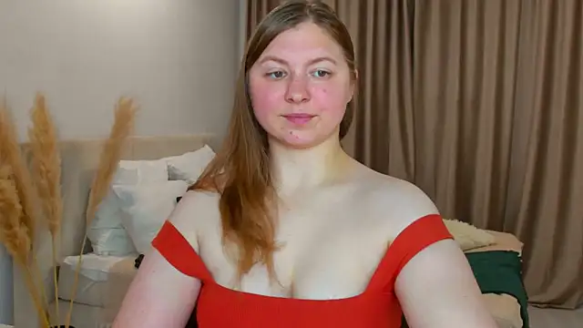 la  fleur online show from September 22, 2025, 6:26 am