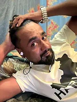 Munny6677 online show from September 22, 2025, 8:22 pm