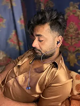 Munny6677 online show from March 6, 2026, 7:32 pm