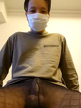 xneko  online show from February 9, 2026, 3:43 am