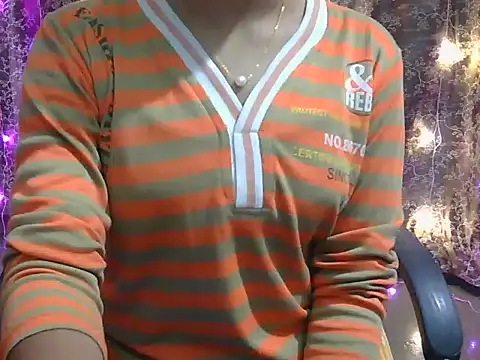 lovely soniya online show from December 15, 2025, 4:39 am