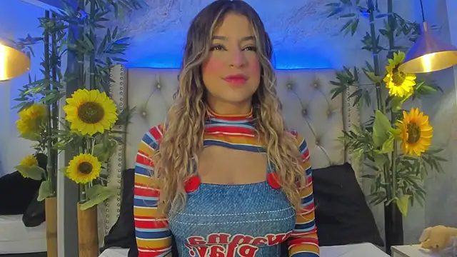 Snapshot of LittleeJaz chatting on October 18, 2025, 4:15 am LittleeJaz online show from October 18, 2025, 4:15 am