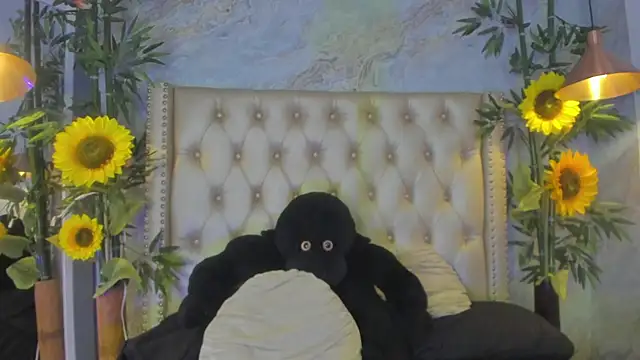 Snapshot of LittleeJaz chatting on November 2, 2025, 1:46 pm LittleeJaz online show from November 2, 2025, 1:46 pm