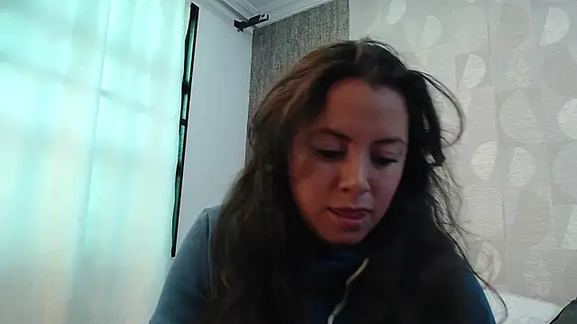 elamurray online show from September 25, 2025, 11:14 am