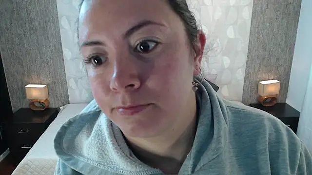 elamurray online show from October 21, 2025, 11:11 am