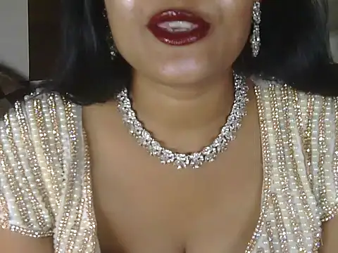 Snapshot of hotee_bhabi chatting on July 20, 2026, 5:00 am hotee bhabi online show from July 20, 2026, 5:00 am