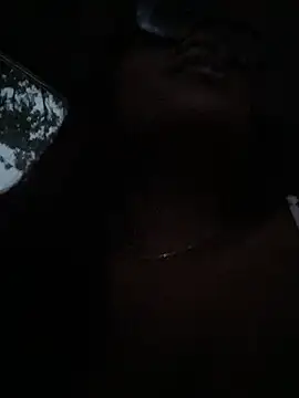 ParisSalvatore online show from December 4, 2025, 10:51 pm