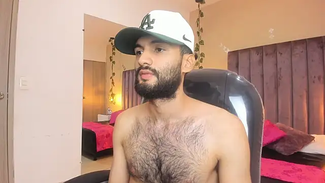 Ryan Jackson  online show from November 4, 2025, 4:22 am