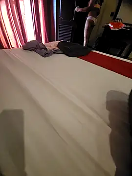 slfemale online show from September 11, 2025, 9:42 am