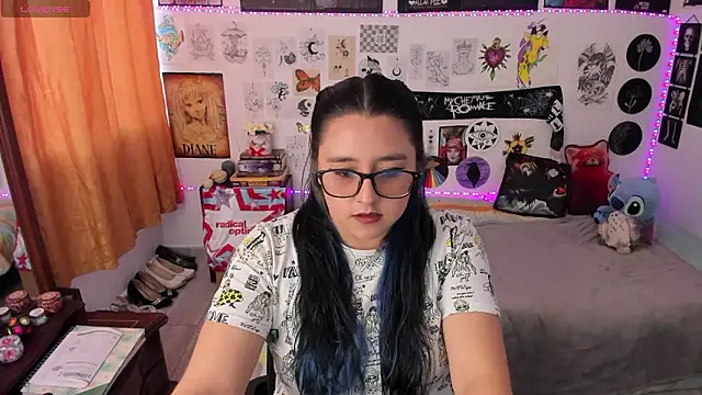 Cherry blush  online show from March 15, 2026, 10:27 pm