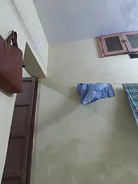 Villageanuty online show from September 17, 2025, 4:03 am