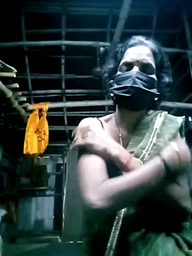 Tamilauntyhot online show from October 8, 2025, 1:03 am