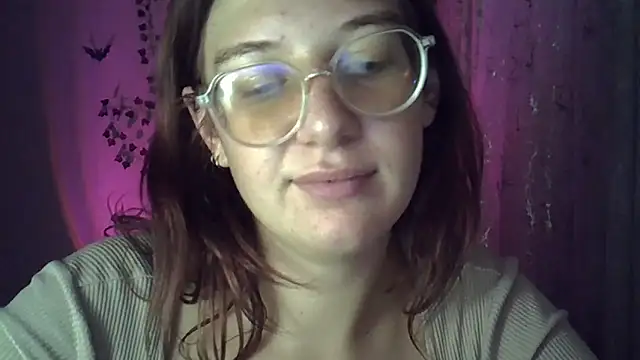 Lily Ember online show from October 23, 2025, 10:41 pm