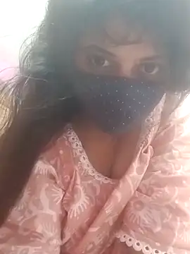 Farihasultanaxh online show from October 30, 2025, 11:38 pm