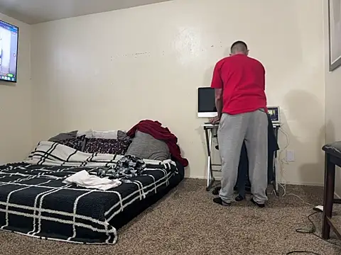 bubblebuttslut95 online show from April 2, 2026, 6:33 am