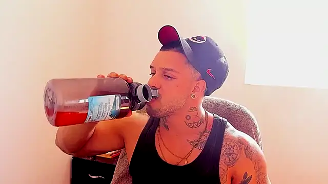 Marck Mathews online show from December 18, 2025, 6:14 pm