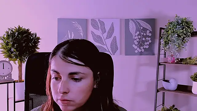 MartaEdams online show from September 29, 2025, 7:02 am