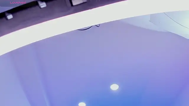 SelenaStonne online show from February 20, 2026, 7:58 pm