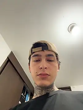 samm4044 online show from March 28, 2026, 5:29 am