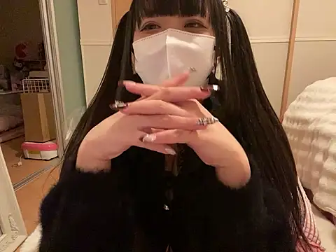 noel 8181 lcup online show from December 17, 2025, 12:22 pm