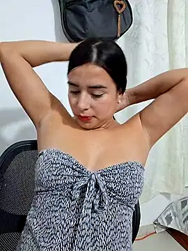 channell0 online show from September 30, 2025, 5:34 am