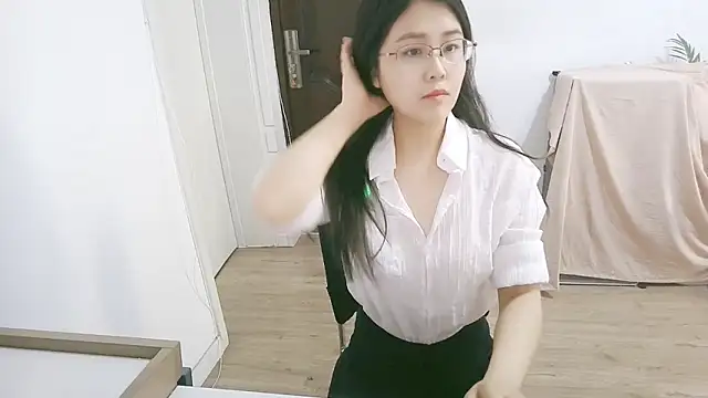 98bunny online show from April 15, 2026, 2:29 am