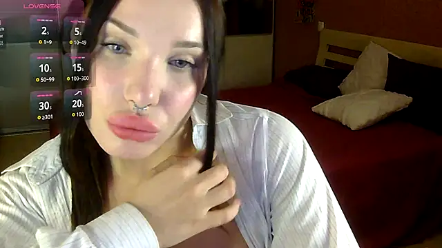 Cassie Pinkkk online show from October 20, 2025, 5:35 pm