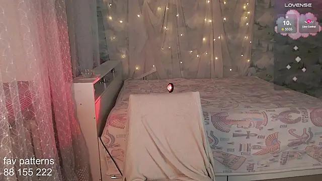 blissful muse2 online show from September 16, 2025, 8:37 am