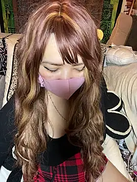 xoxLILxMELOxox online show from November 3, 2025, 2:40 pm