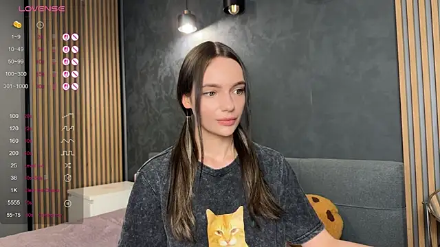 Snapshot of litlle_angelll chatting on April 19, 2026, 5:34 pm litlle angelll online show from April 19, 2026, 5:34 pm