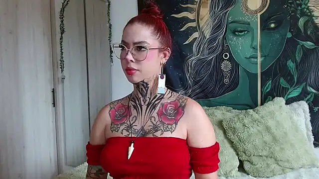 aphroditebloom online show from October 8, 2025, 7:33 pm