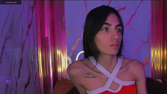 Snapshot of eimy_skinny_ chatting on February 7, 2026, 12:31 pm eimy skinny online show from February 7, 2026, 12:31 pm