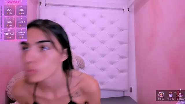 eimy skinny  online show from May 20, 2026, 1:39 pm