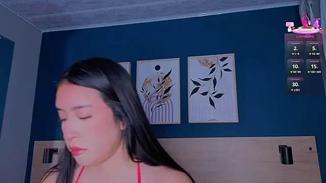 Snapshot of SarahMiler_ chatting on September 23, 2025, 12:52 pm SarahMiler online show from September 23, 2025, 12:52 pm