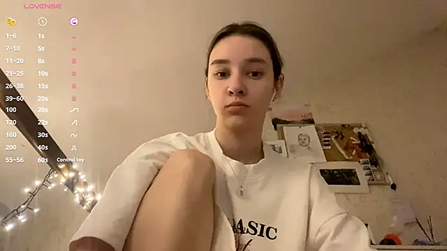 DanaCore online show from November 1, 2025, 7:38 pm