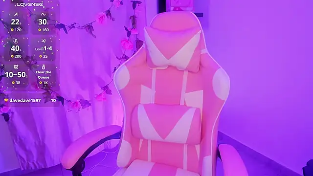 megara x  online show from February 13, 2026, 3:24 am