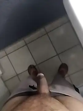 Snapshot of Leofj007 chatting on November 6, 2025, 6:09 pm Leofj007 online show from November 6, 2025, 6:09 pm