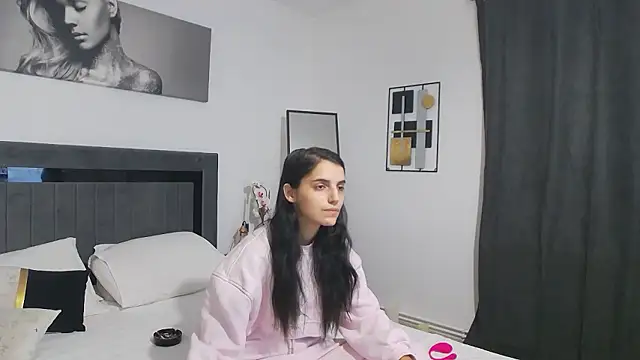 SweetMelodyZ online show from January 8, 2026, 4:31 pm