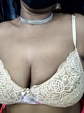 Snapshot of Hotty_Sonali chatting on April 30, 2026, 1:34 am Hotty Sonali online show from April 30, 2026, 1:34 am