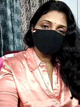 Snapshot of Hotty_Sonali chatting on May 8, 2026, 10:37 pm Hotty Sonali online show from May 8, 2026, 10:37 pm