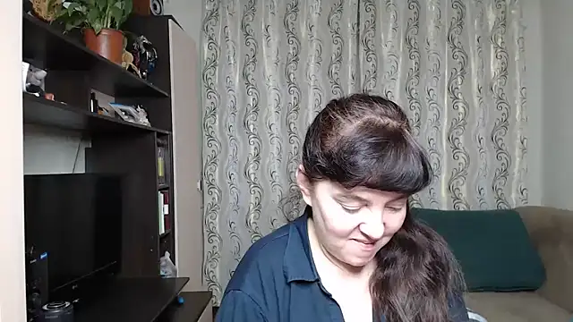 Illusionq online show from November 25, 2025, 5:07 am