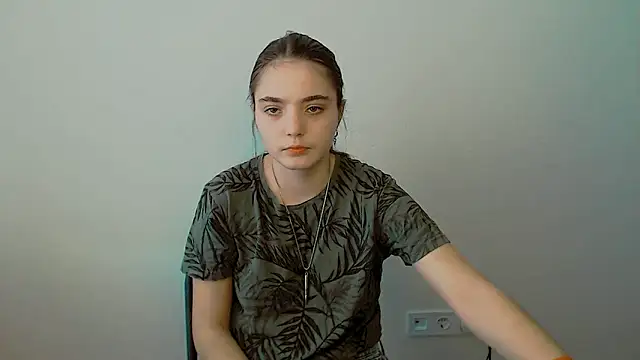 Sun Shine   online show from September 22, 2025, 5:42 am